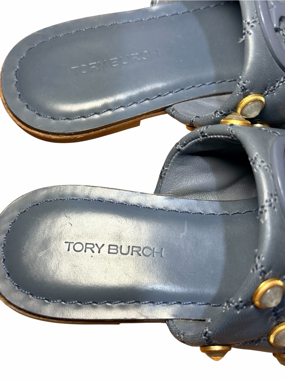 TORY BURCH Benton Leather Studded Thong Sandals 🩵💙🩶 - Picture 6 of 7